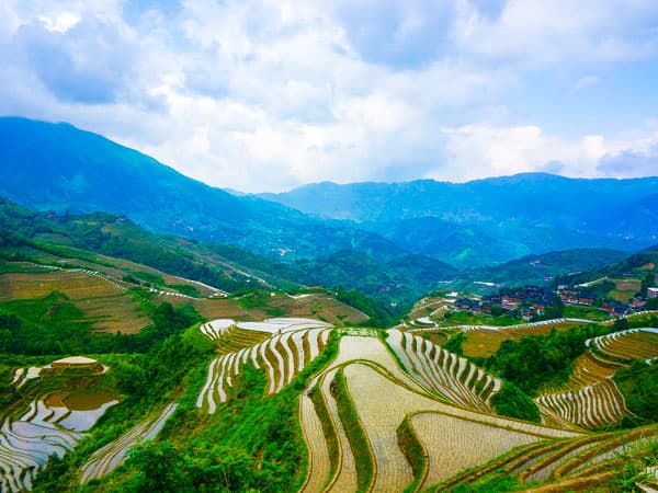10 Days Hong Kong to Southern China Scenic Tour - HongKong, Guilin, Chongqing, Zhangjiajie, Shanghai